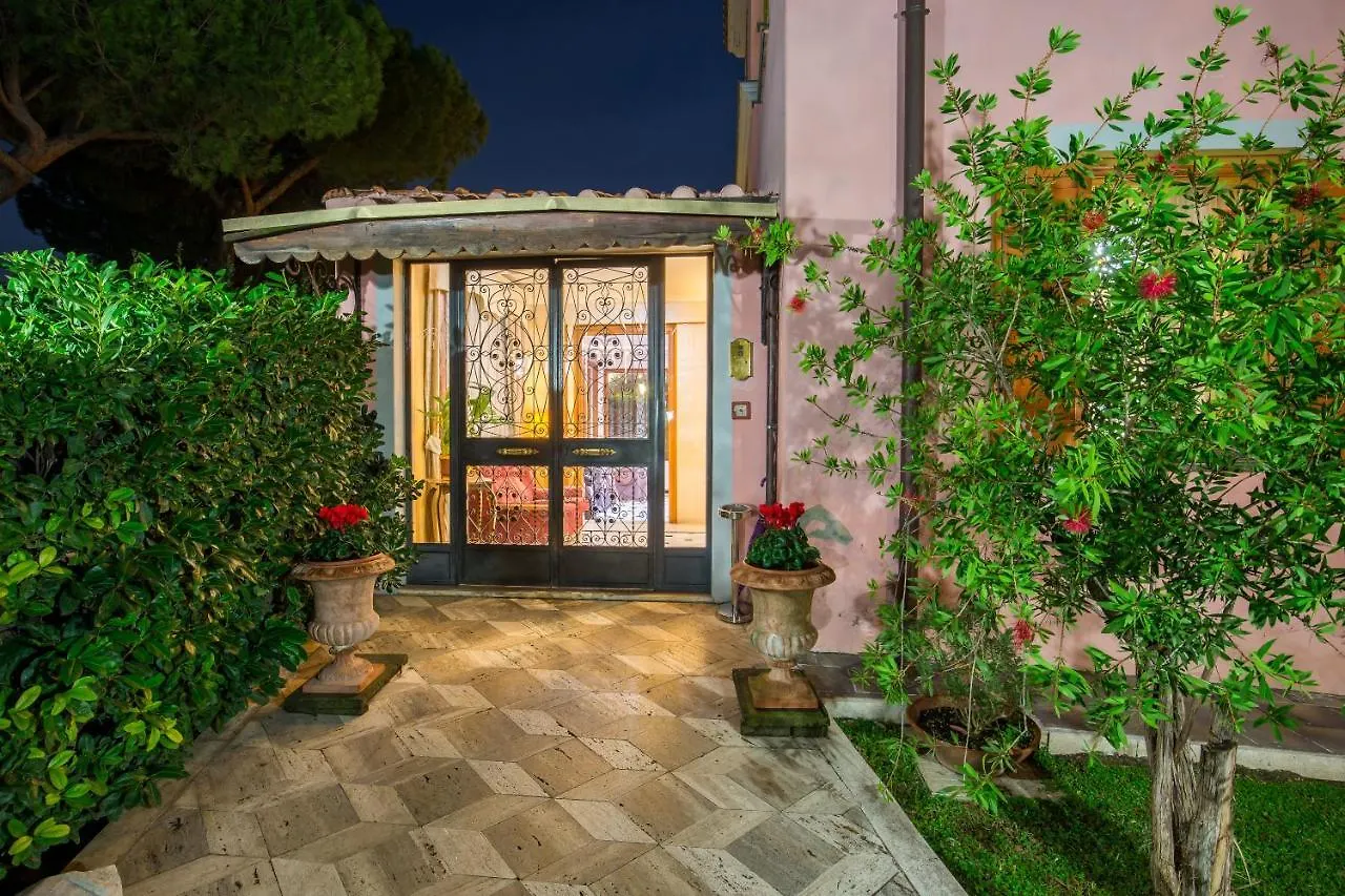 Hotel Arco Di Travertino Roma