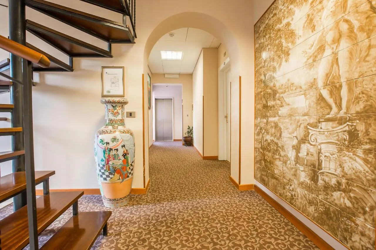 Hotel Arco Di Travertino Roma